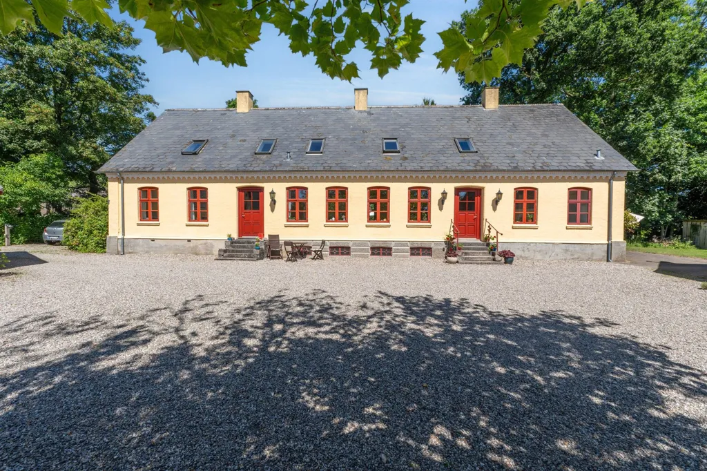 14-room house in Odense S