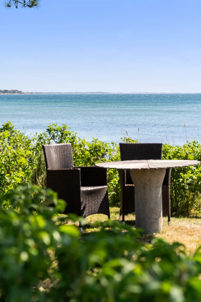 Aed - Architect-Designed Summerhouse with Storebælt View