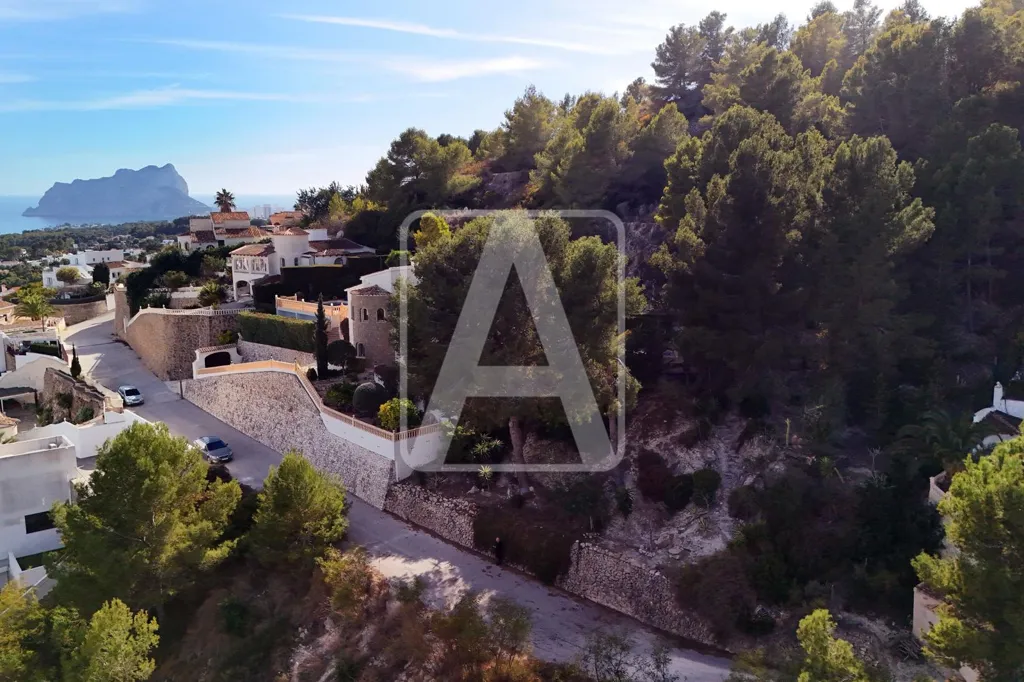 Urban Plot with Panoramic Sea Views in Benissa