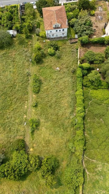 Õhuvaade - Chalet with Large Plot for Renovation in Narón
