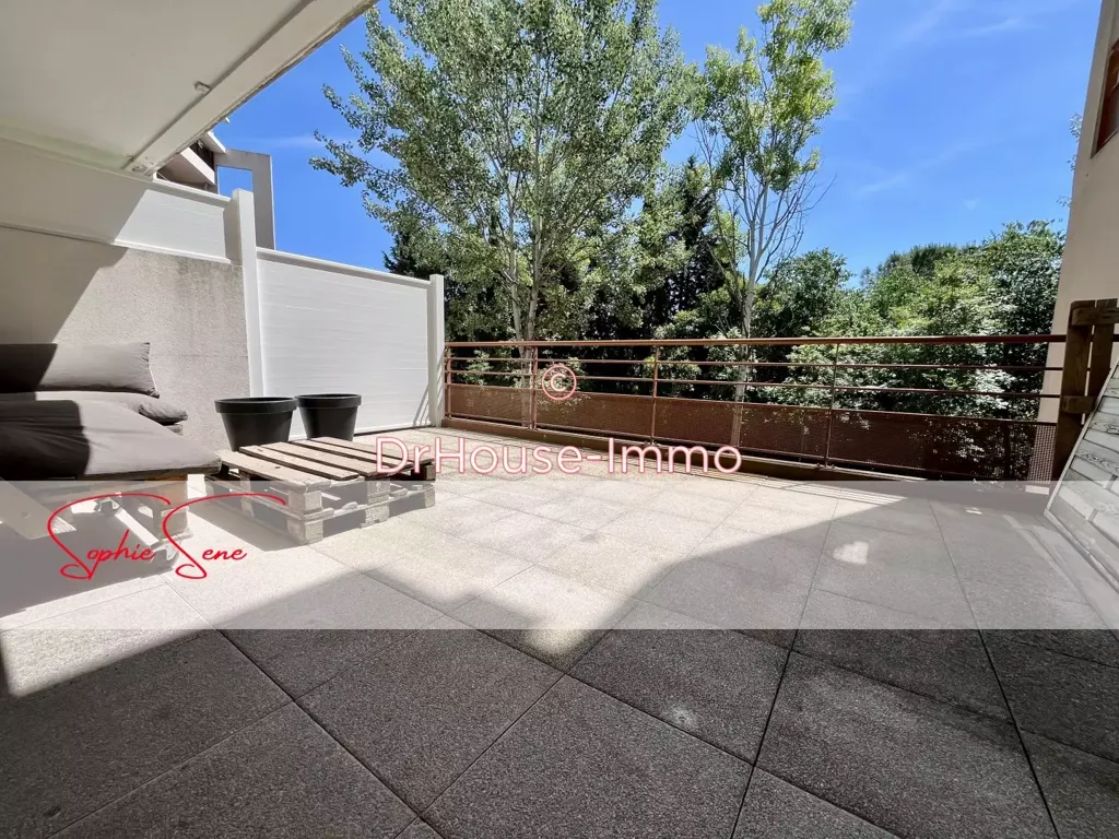 Terrass - Bright Apartment with Large Terrace in Montpellier