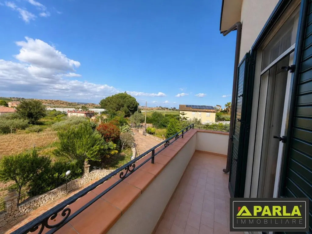 Balcone - Villa with Panoramic View in Canicattì