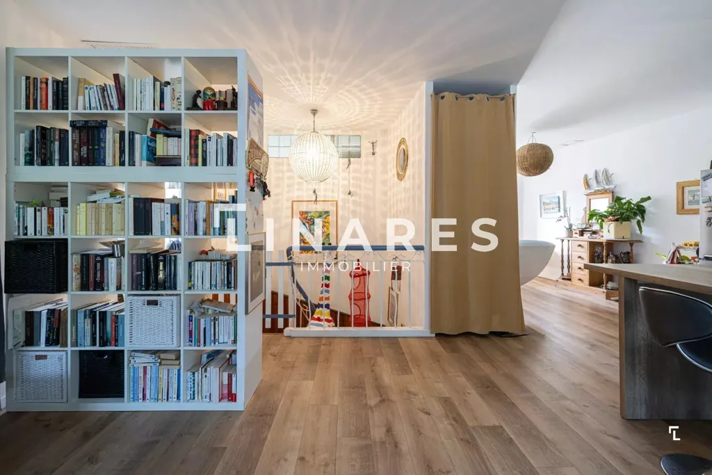 Kabinet - Two Apartments with Garden in Marseille