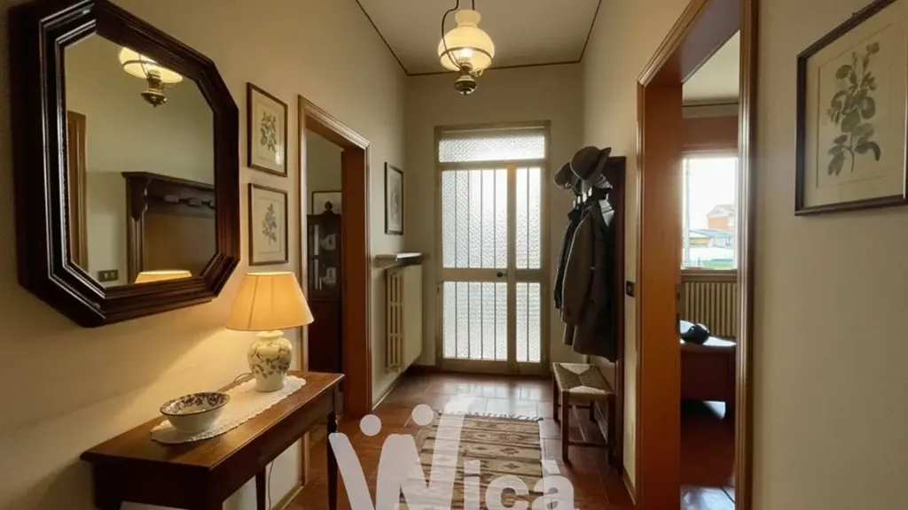 Esik - Spacious 5-Room Apartment in Cesena