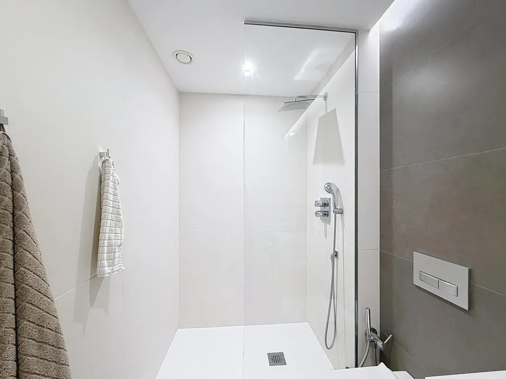 Salles de bain - 3-Bed Flat with Pool in Benitachell