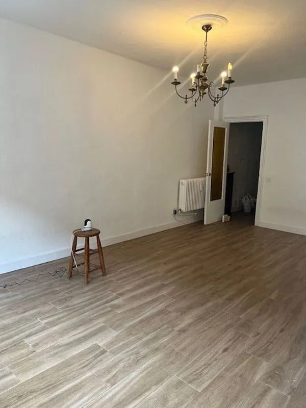 Elutuba - Modern Flat with Balcony in Toledo