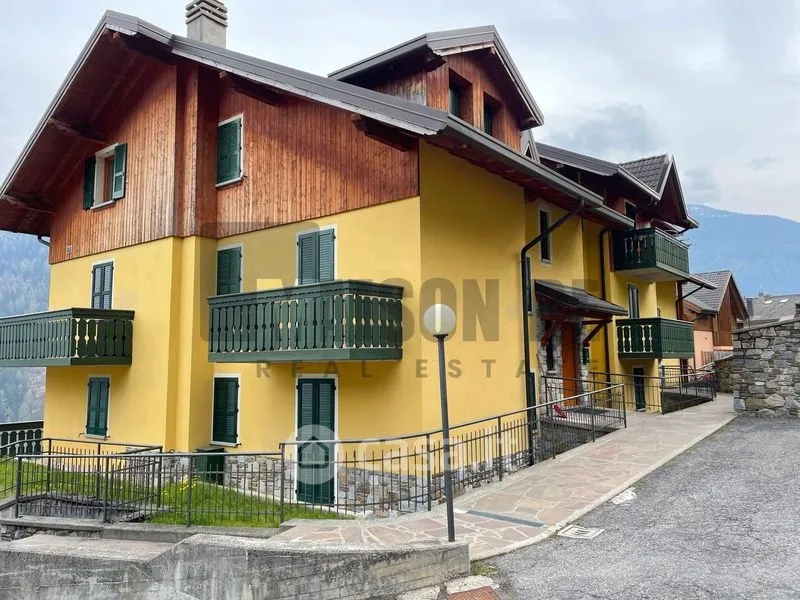 Esterno - Panoramic Apartment with Balcony in Vione