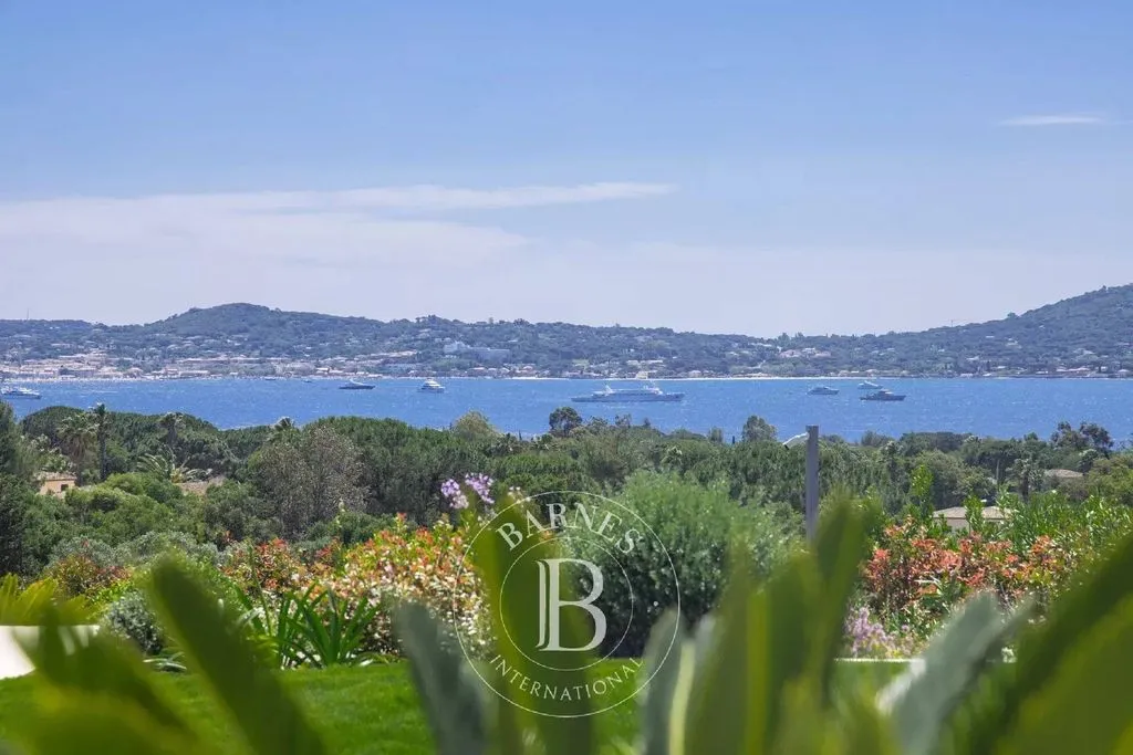 Garden - Luxury Villa with Sea View in Grimaud