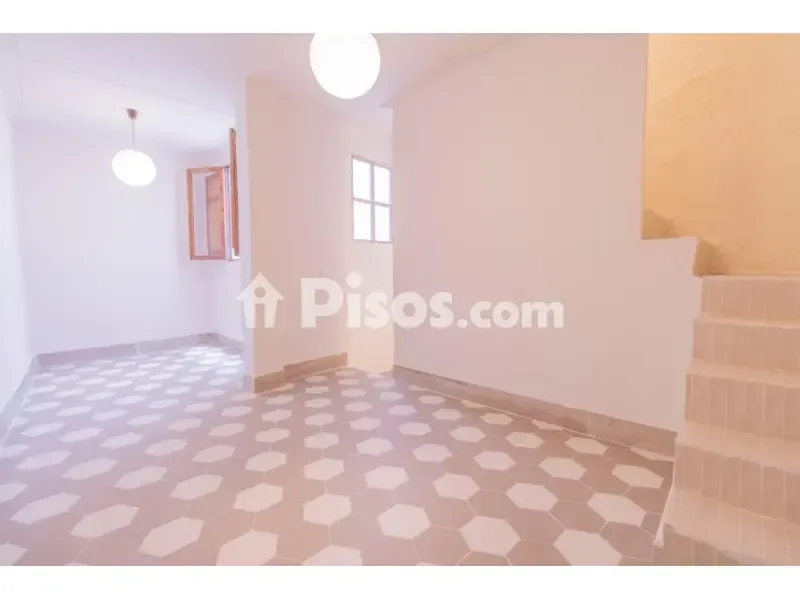 Ingresso - Traditional Chalet with Balcony in Burriana