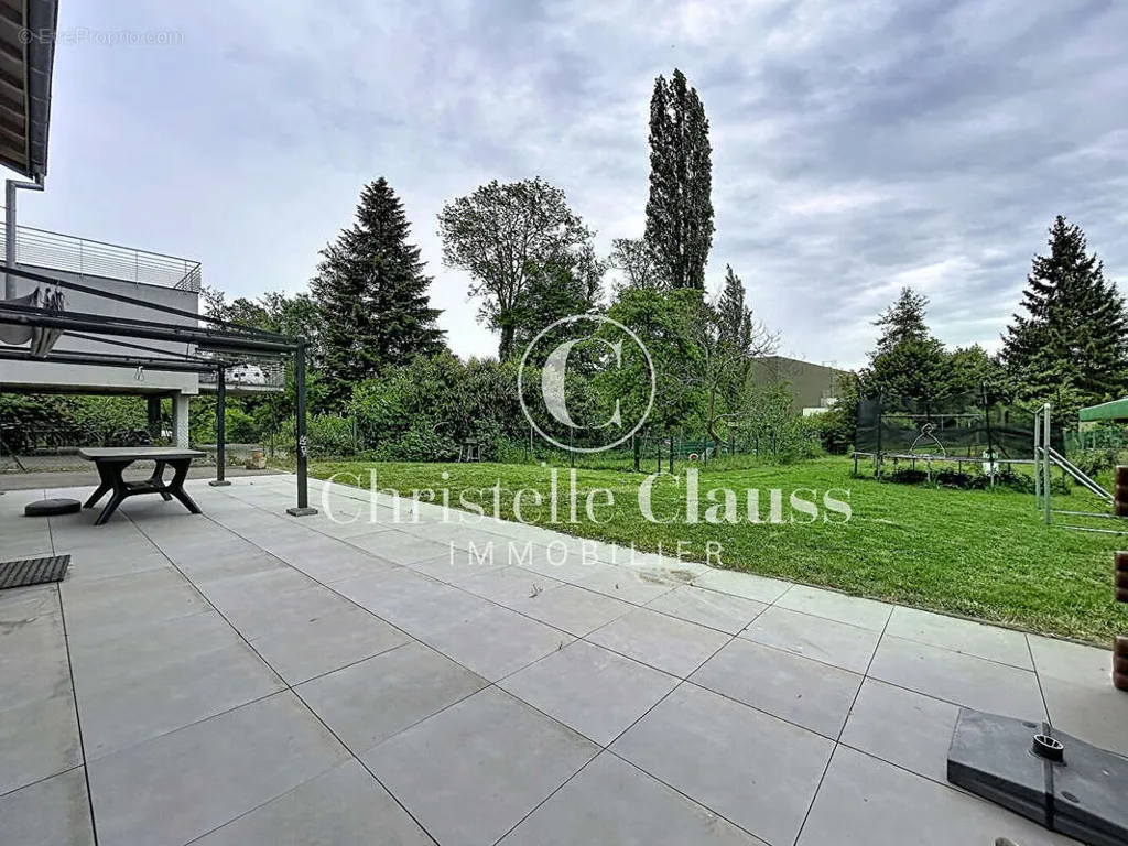 Aed - Renovated House with Garden in Soultz
