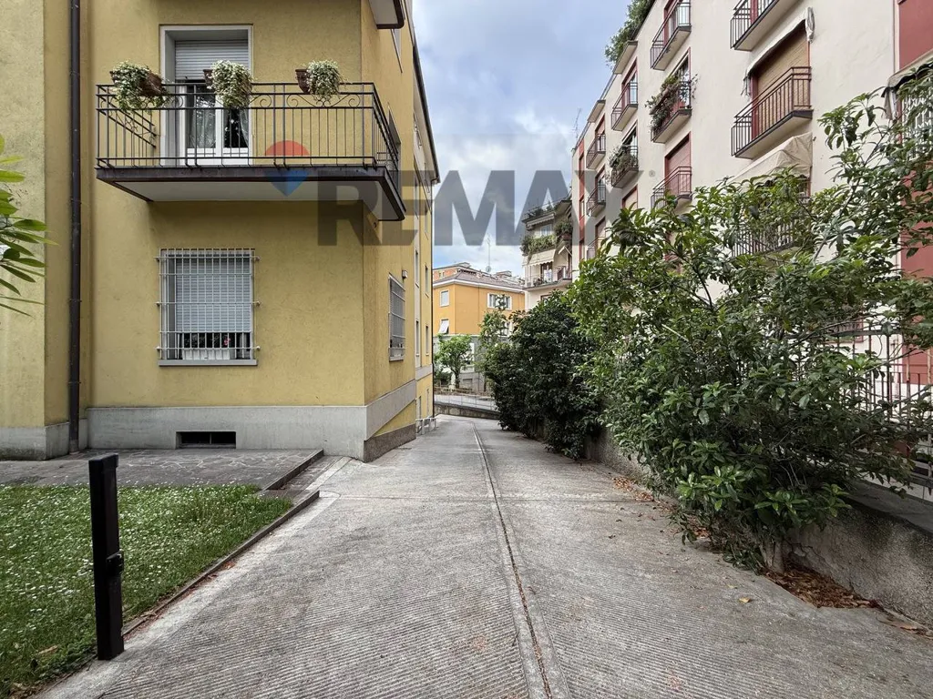 Extérieur - Spacious Apartment with Balconies in Brescia