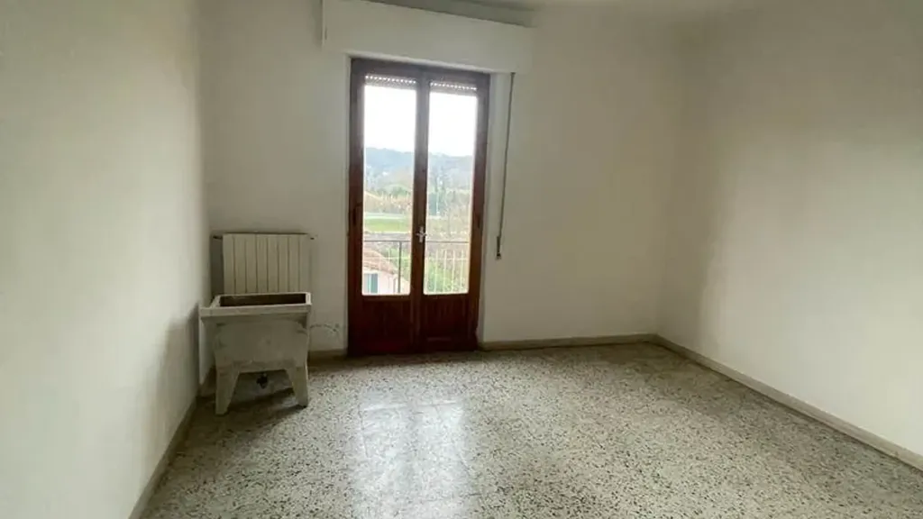 Pièces - Apartment with Terrace in Certaldo, Florence