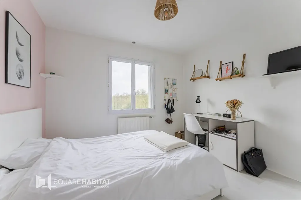 Chambres - Maison de Campagne avec Sous-Sol à Bellevigny