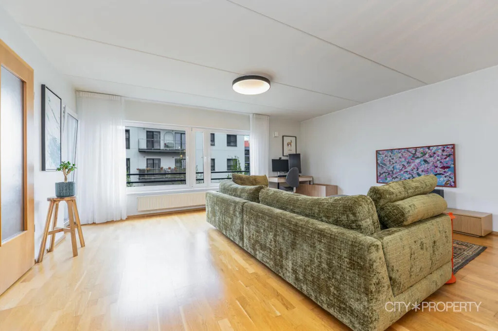 Elutuba - Apartment with Balcony in Viimsi