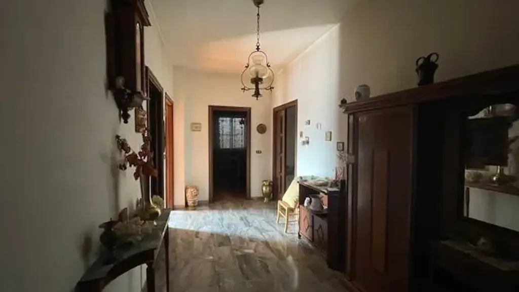 Esik - Apartment with Cellar in San Giustino