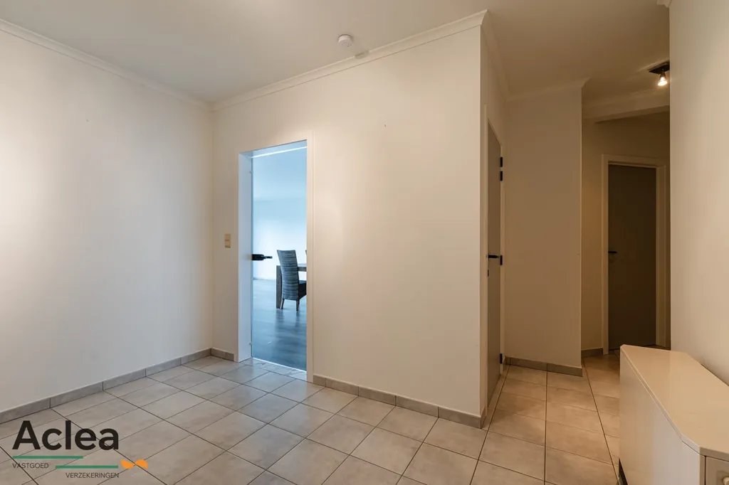 Entrée - Appartement avec 2 Terrasses au Centre d'Eeklo