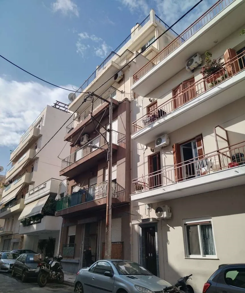 5-toaline korter asukohas Athens