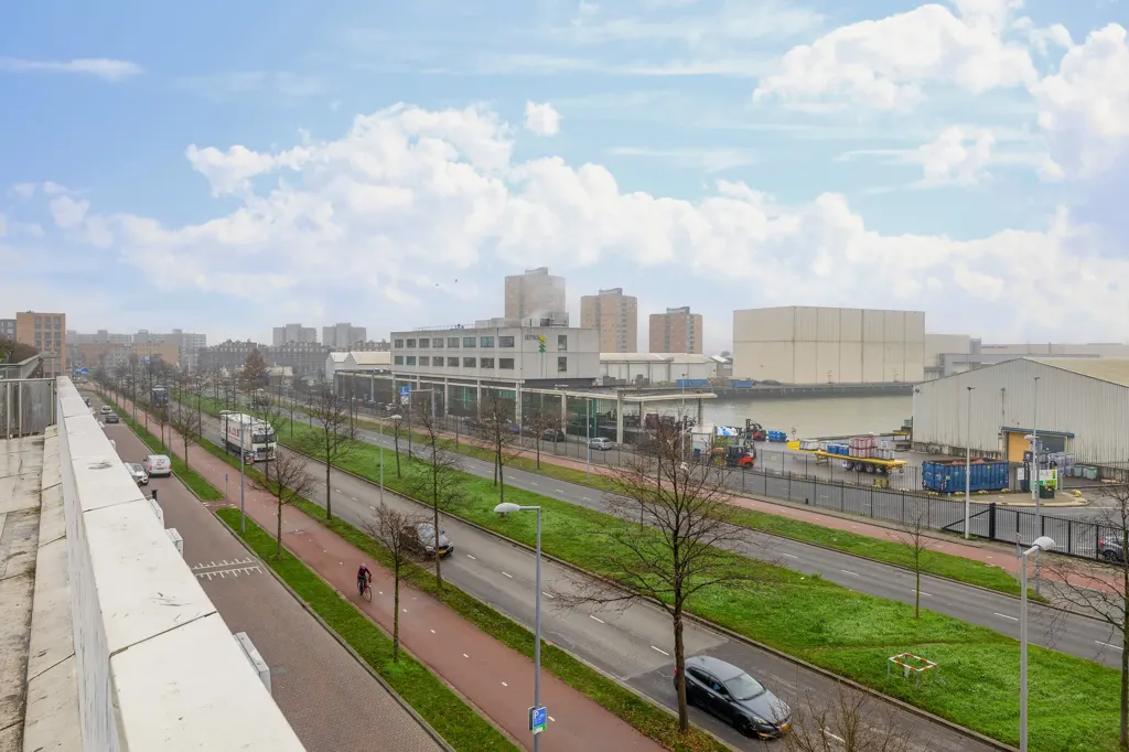 Balcone - Modern Flat with Balcony and Rooftop in Delfshaven