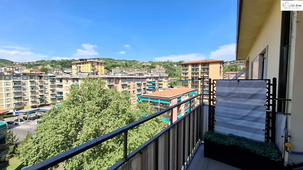 Balcon - Modernised Studio with Terrace in La Spezia