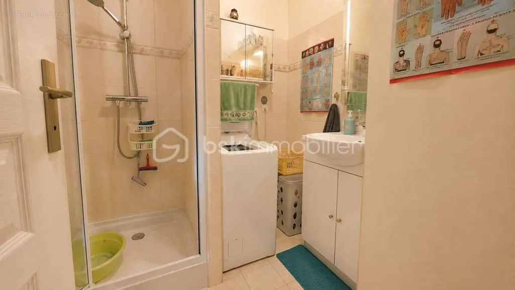 Vannitoad - Charming 2-Bed Flat in Corbeil-Essonnes Centre