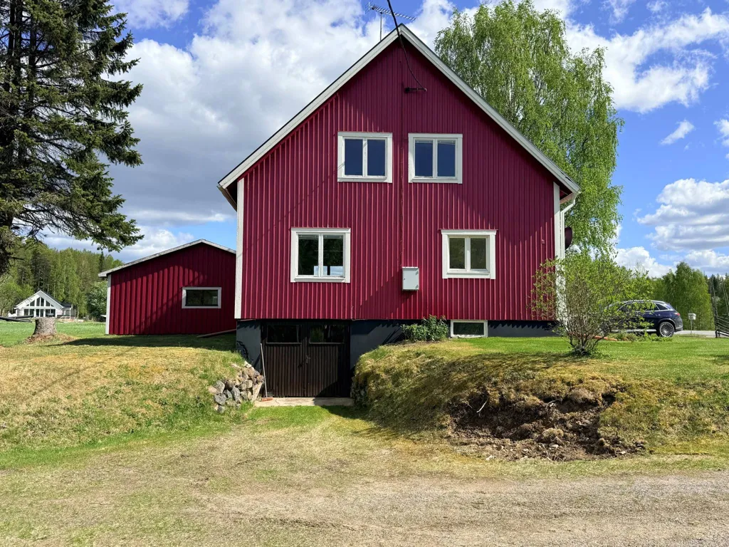 Välivaade - Villa with Garden near Åkullsjön
