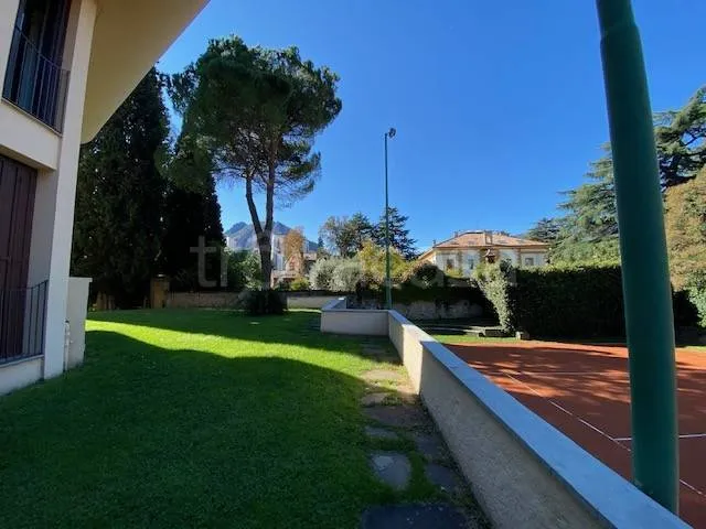 Giardino - Luxury Apartment with Pool in Lecco