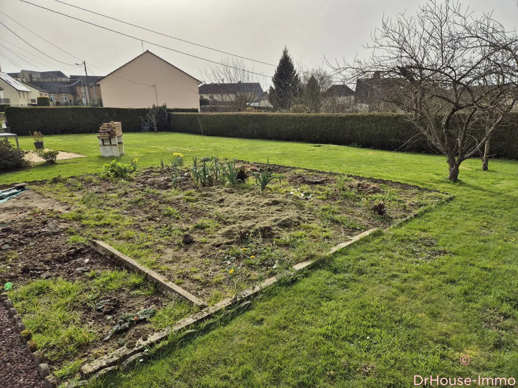 Aed - Renovated Pavilion with Garden in Gorron