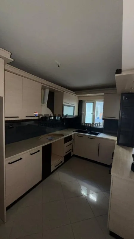 Cuisine - Bright Apartment with Balcony in Kastella, Piraeus