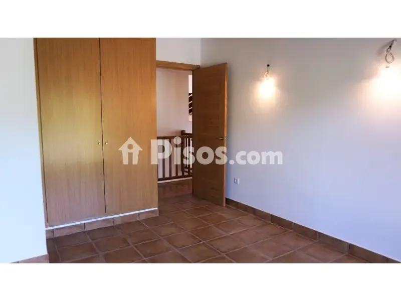 Entrée - Rustic Chalet with Garden in Santa Eulàlia de Riuprimer