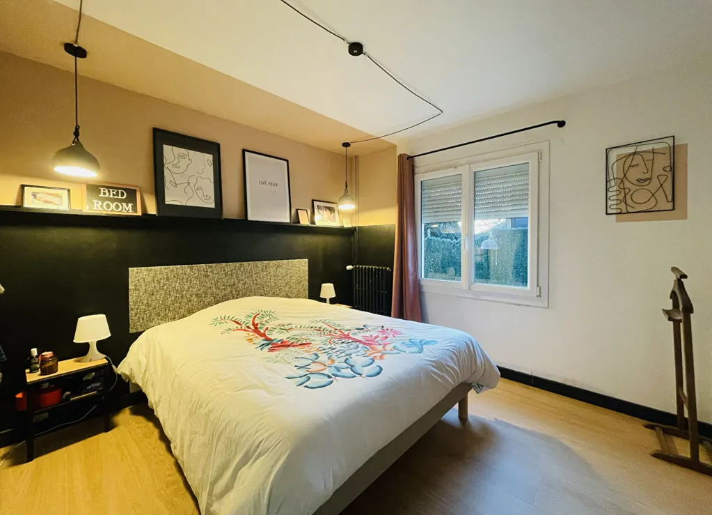 Chambres - Maison Rénovée avec Jardin à L'Hermitage