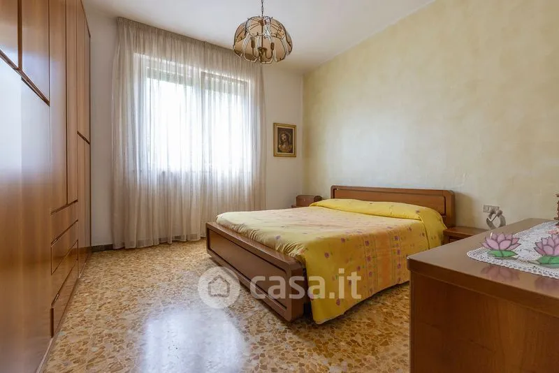 Chambres - Bifamiliar Villa with Garden in Oggiona con Santo Stefano