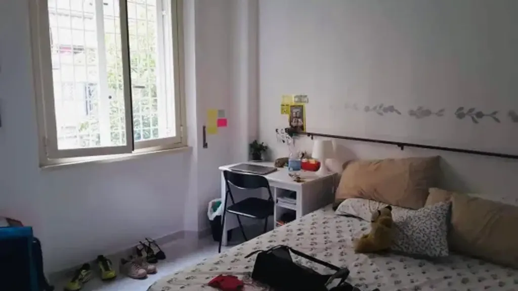 Magamistoad - Spacious Penthouse with Metro Access in Rome
