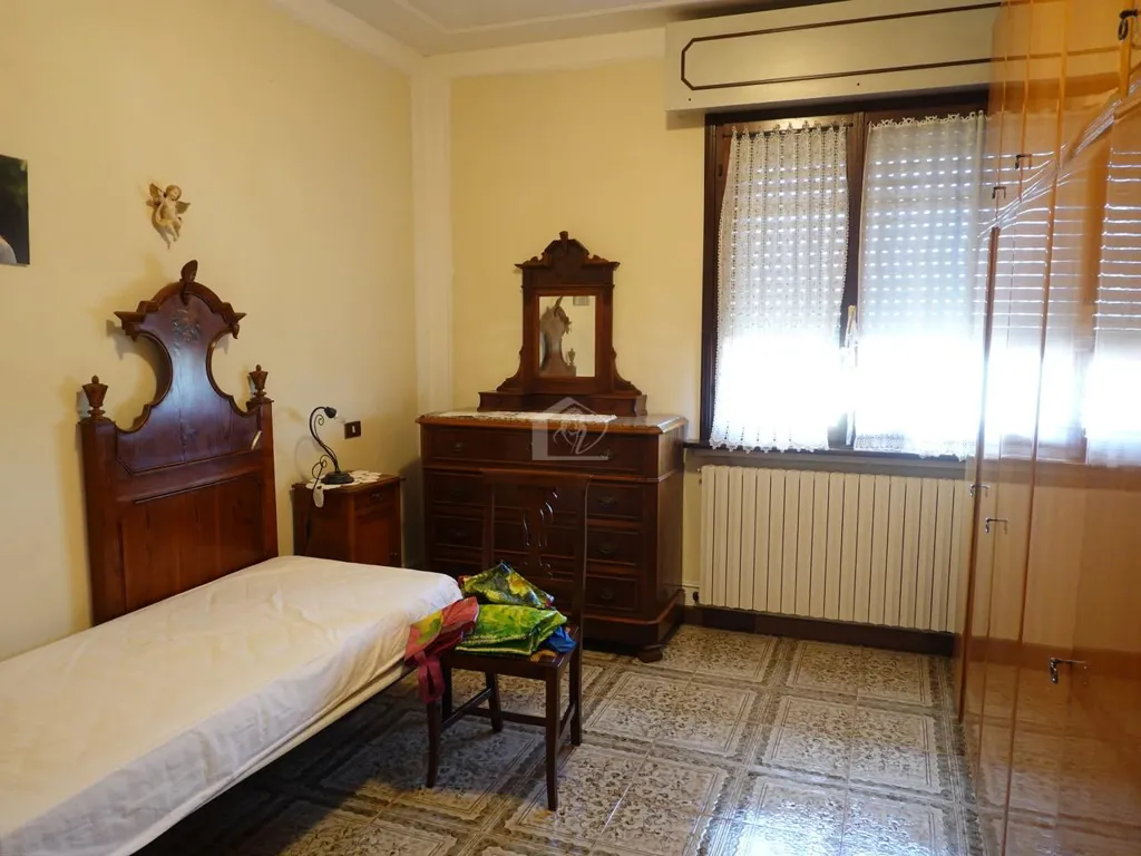 Chambres - Spacious Apartment with Balconies in Suzzara