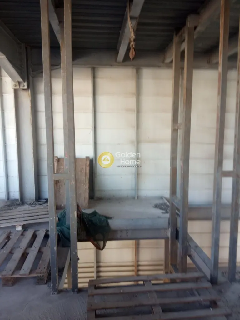 Stanze - Industrial Space with Central Location in Agia Triada
