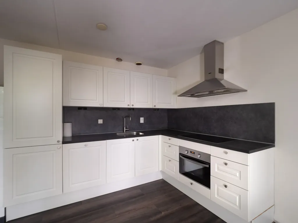 Cucina - Corner Flat with Garden in Quiet Area