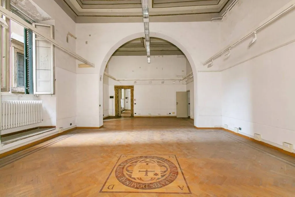 Pièces - Luxury Flat with Historic Charm in Rome