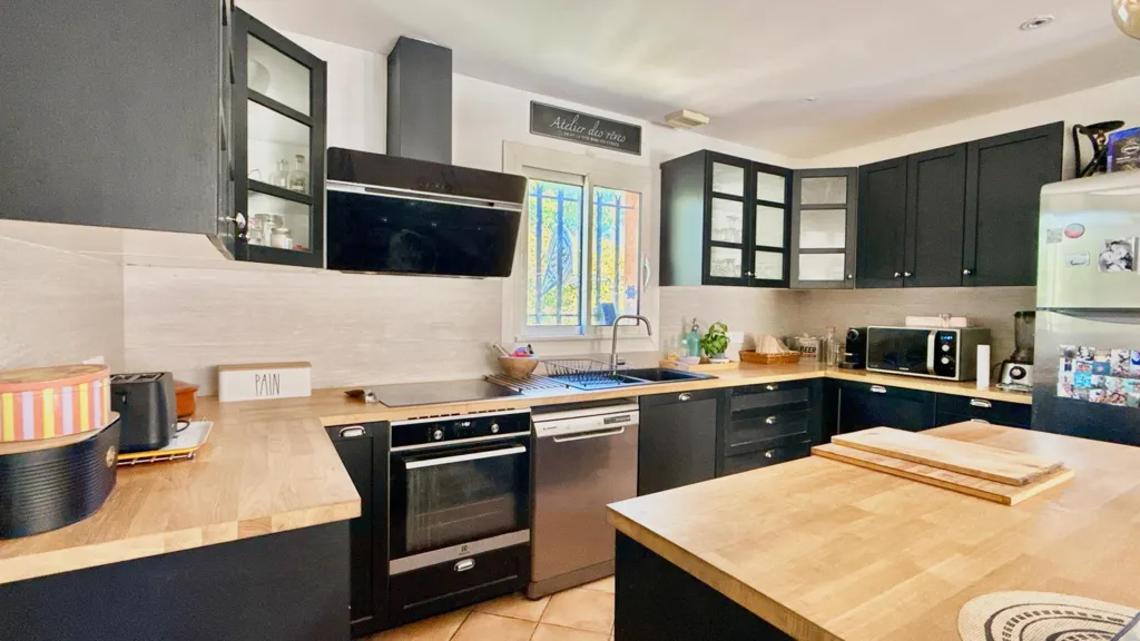 Cucina - Villa with Pool in Ollioules