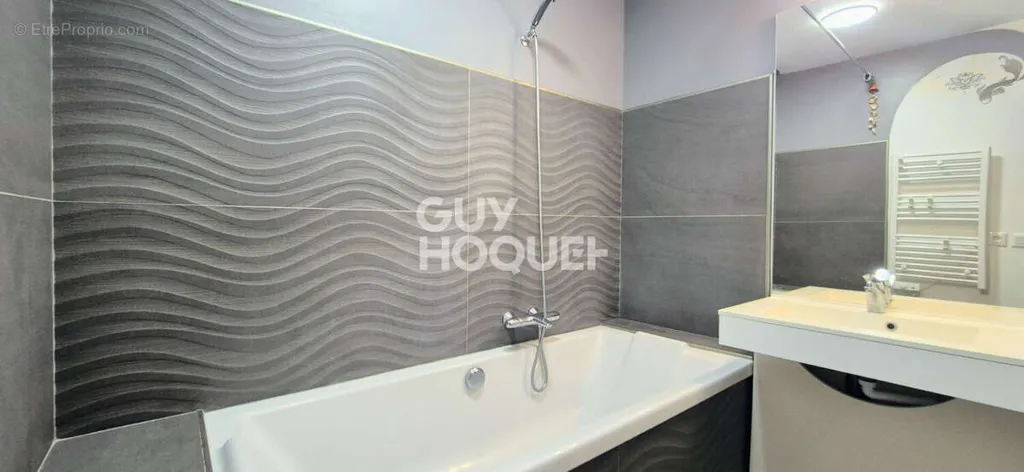 Vannitoad - Modern Apartment with Terrace in Aix-en-Provence