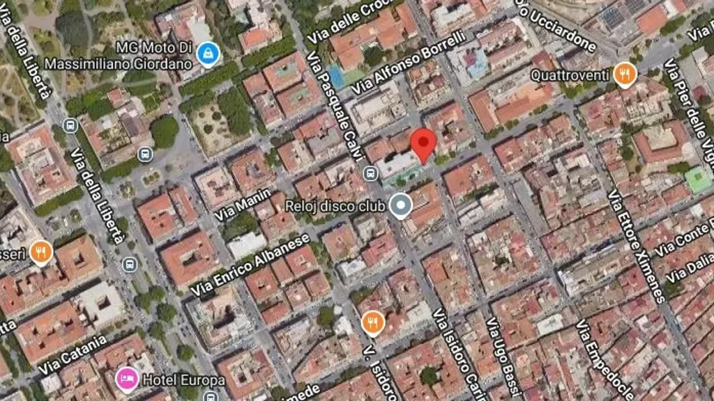 Bright Apartment with Central Location in Palermo