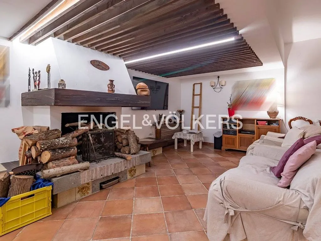 Soggiorno - Luxury Villa with Private Garden in Via Sofocle, Rome