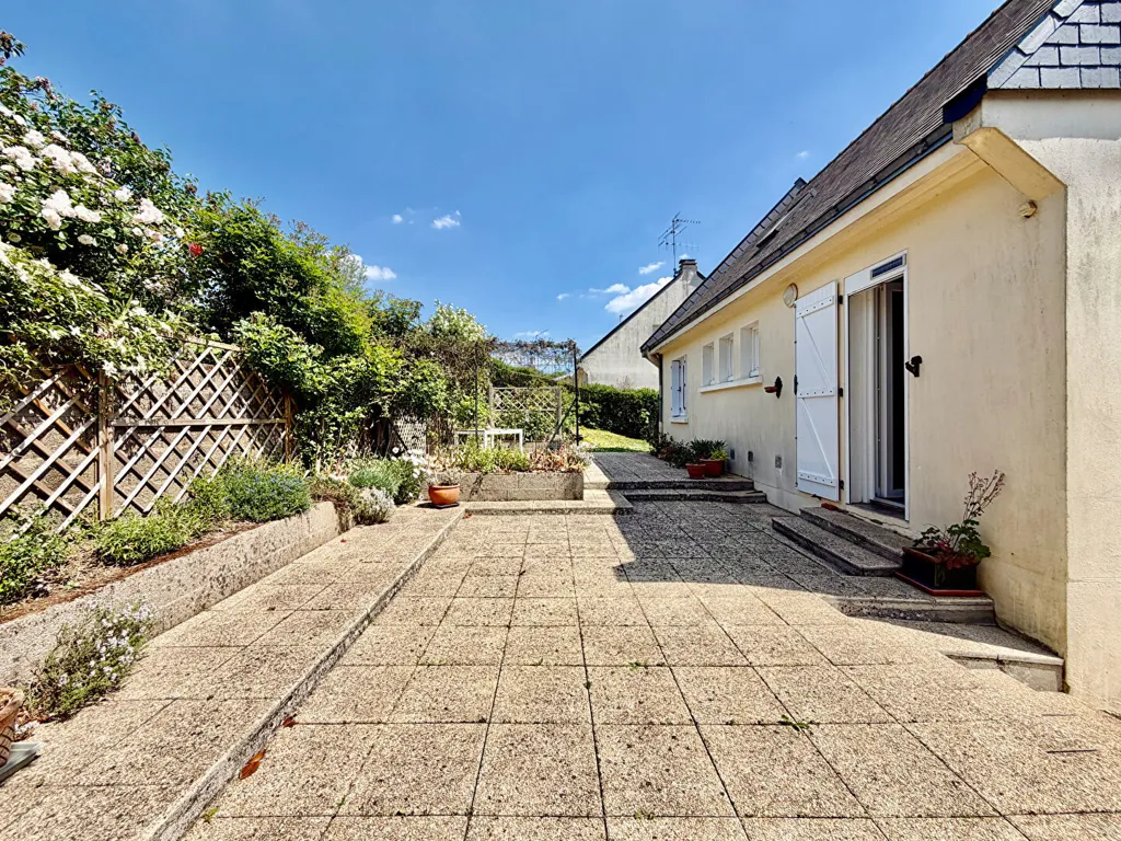 Extérieur - Maison Familiale avec Sous-Sol à Derval