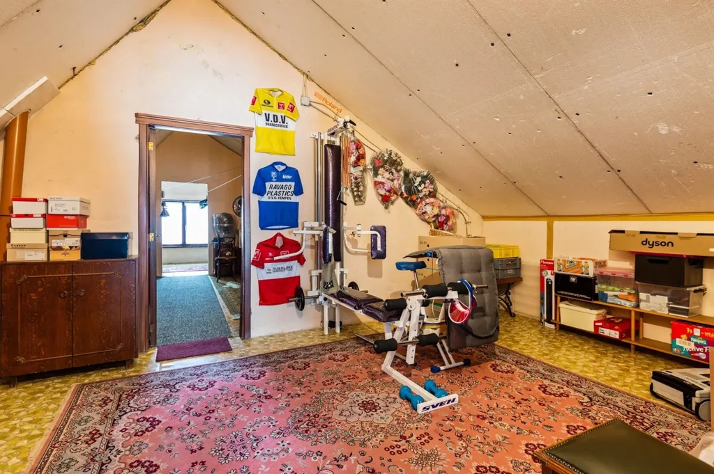 Pièces - Maison avec Terrasse et Garage à Westerlo