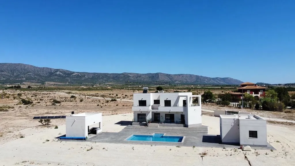 pool_area
