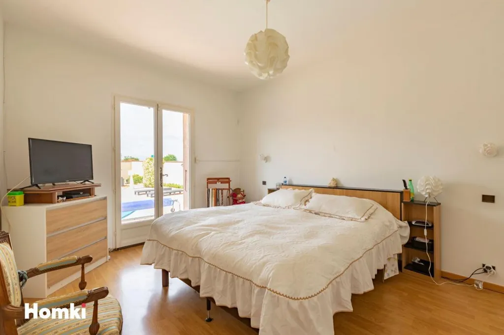 Chambres - Maison avec Piscine et Jardin à Bruguières