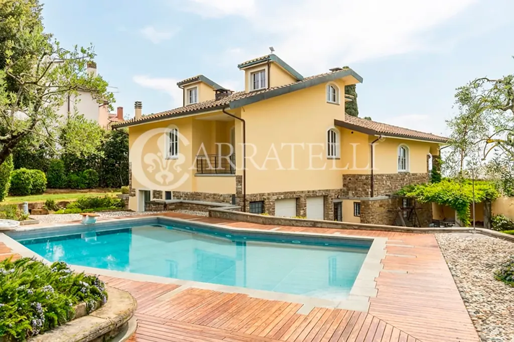 Bassein - Contemporary Villa with Pool in Montaione