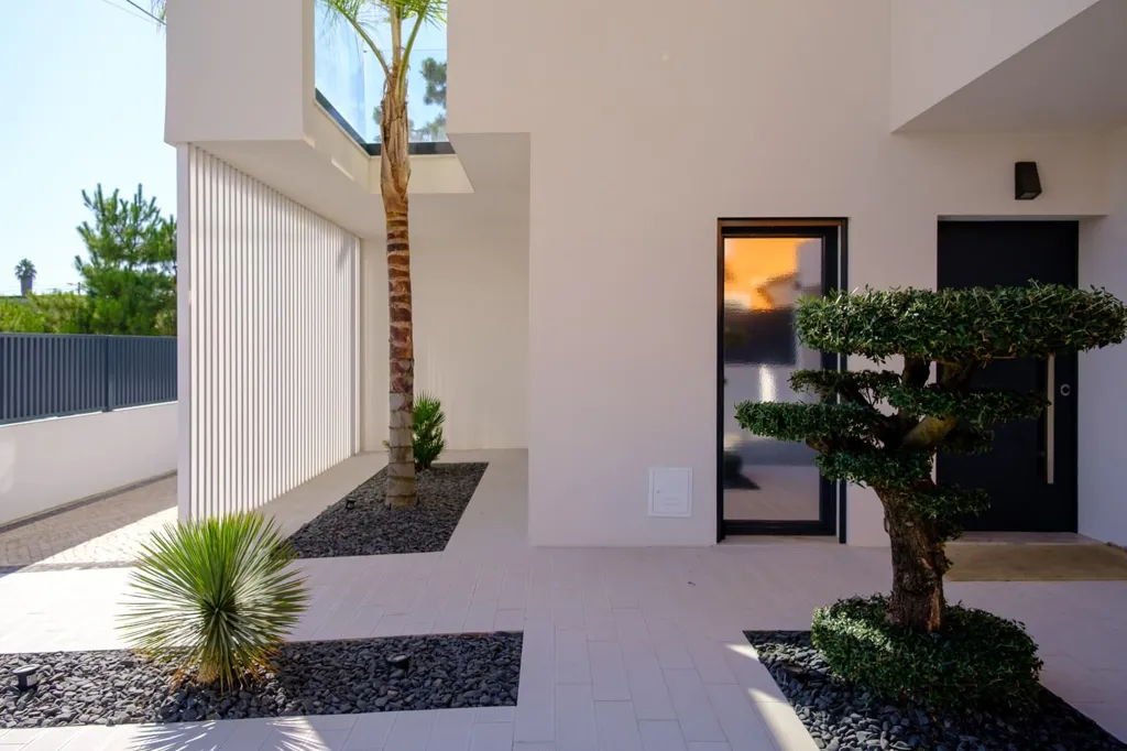 Jardin - Contemporary Villa with Pool in Aroeira, Almada