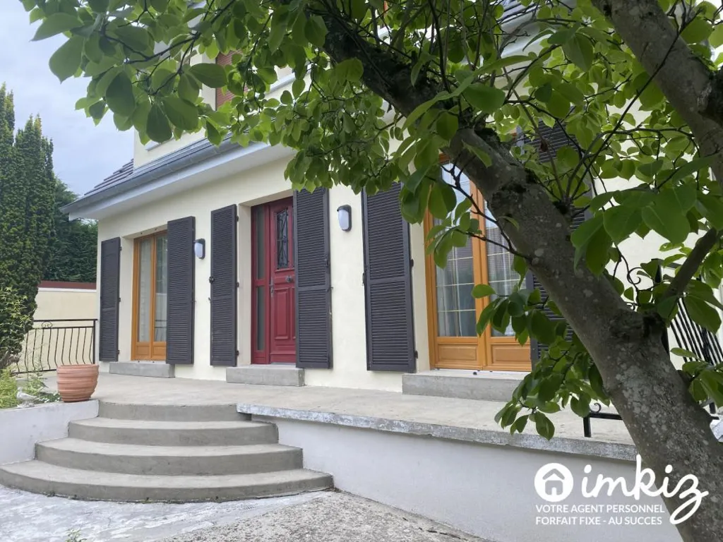 5-room house in Sainte-Geneviève-des-Bois