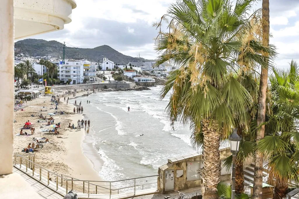 Detached House with Sea View in Sitges