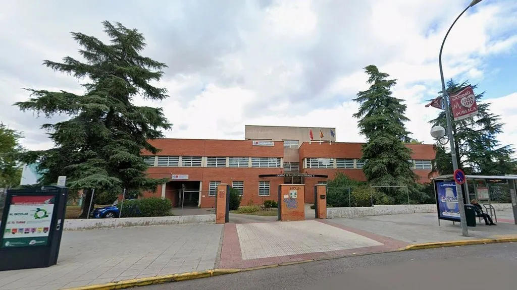 Exterior - Modernised Flat with Air Conditioning in Parque Roma