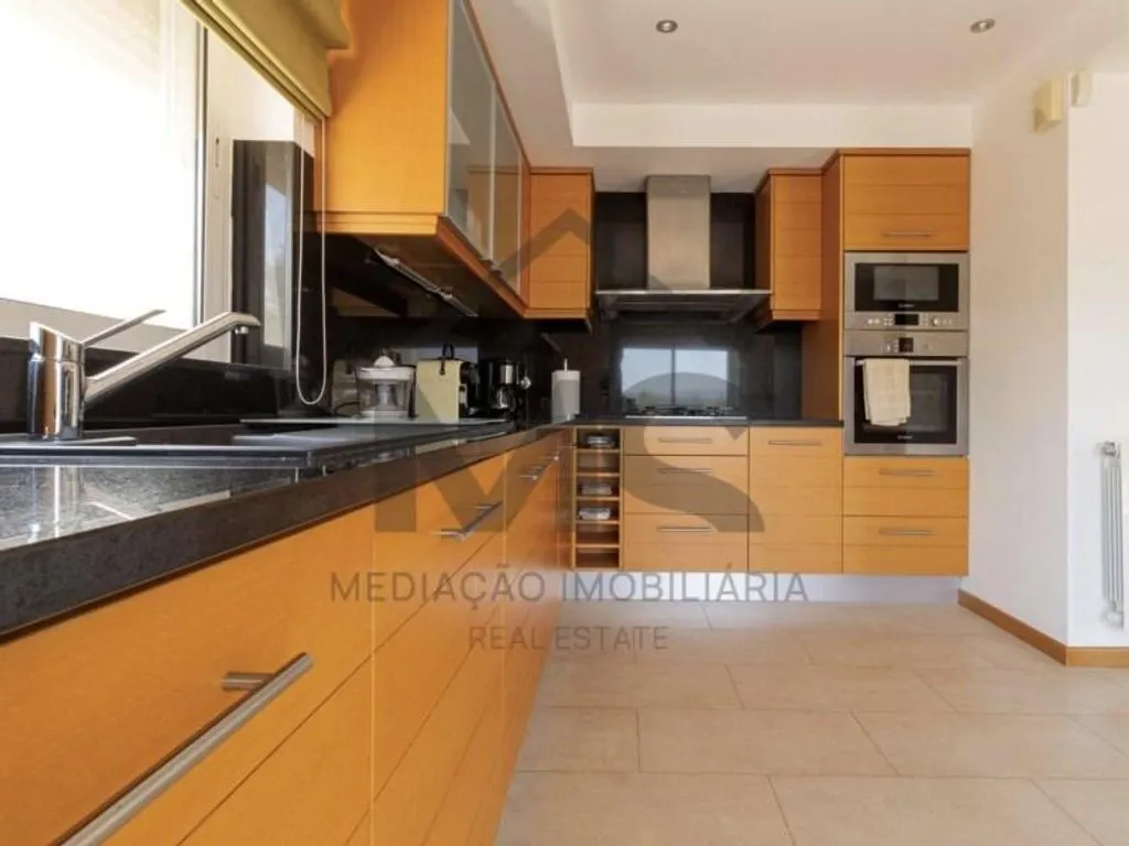 Cuisine - Luxury Villa with Pool in Vale da Pinta, Lagoa